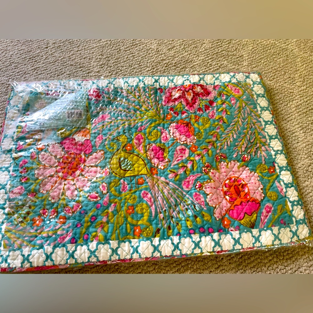 NEW Dena Home Teal Peacock Quilted Cotton Placemats Set of 4